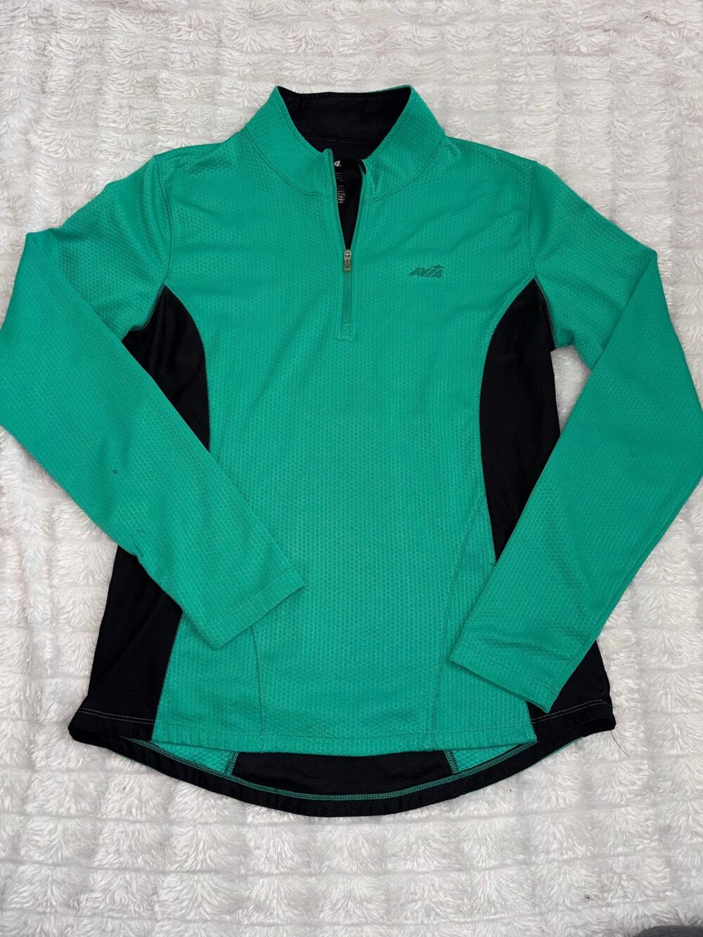 Women’s athletic longsleeve